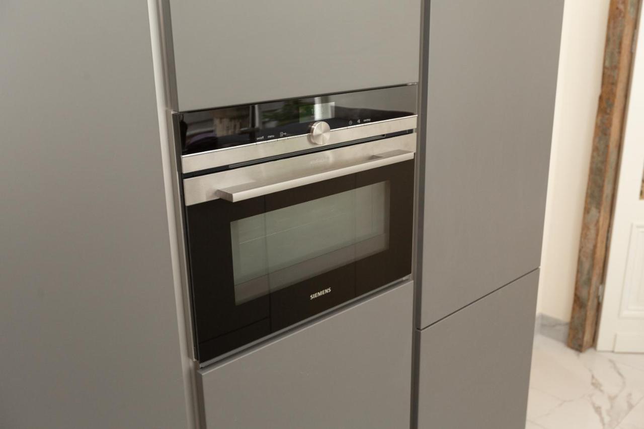 The Golden Gardens - R.q.c. Den Haag